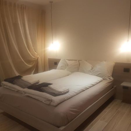 Alloggio Casa Talvena Xl 롱가로네 외부 사진